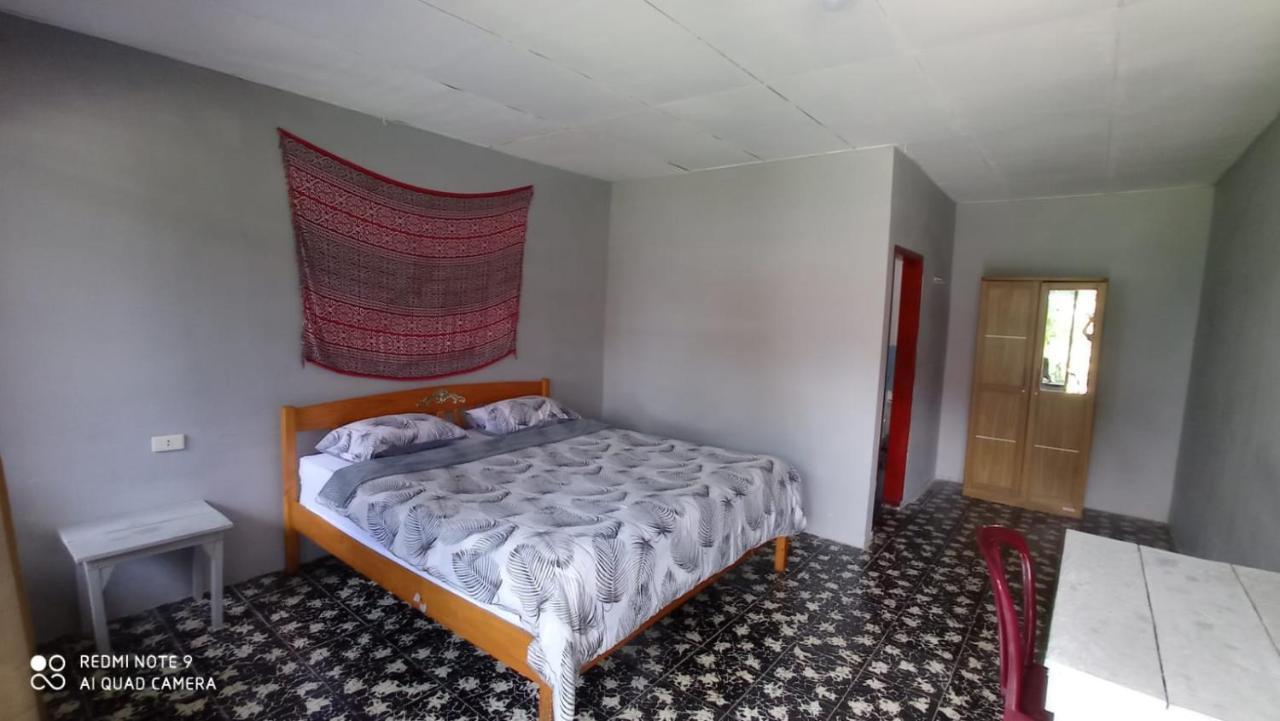 Leokap Homestay Tuk Tuk Εξωτερικό φωτογραφία